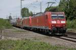 185 025-4 (DB Schenker) und 185 026-2 (DB Schenker) in Bonn-Oberkassel am 17.5.2012.