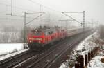 Urspring mal anders als im Sonnenlicht, 218 432 und ??? mit IC 2013 auf ihrer fahrt nach Ulm. (27,01,2012)