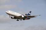 McDonnell Douglas DC-10-30 - N138WA - World Airways

im Landeanflug auf die Air Base Ramstein am 3. Oktober 2009