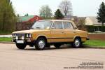 Lada VAZ 2106 1600 Limousine - Hersteller: AvtoVAZ - weitere Daten und Fakten gibt es bei www.ageofmobile.de - fotografiert zur Oldtimer-Treffen am Nutzfahrzeugmuseum Hartmannsdorf am 01.05.2013 - Copyright @ Ralf Christian Kunkel 

