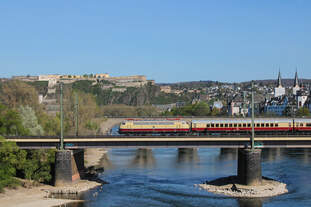 Heute veranstaltete AKE Eisenbahntouristik mit ihrer Rheingold Garnitur und der E03 001 des DB Museums ging es von Köln aus einmal nach Koblenz und wieder zurück.