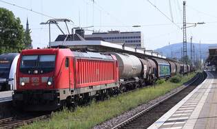 DB 187 168-0 REV/FKR X/13.11.18, Verl/NNR 9/27.10.25 mit Misch-Gterzug Koblenz Hbf.