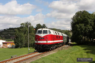 Am 10.09.2011 war die MTEG 118 770-7 auf der Unstrtutbahn in Balgstdt mit dem DPE 13492 vom Eisenbahnmuseum Leipzig e.V.