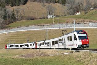 2025-01-25.TPF Rossinire  Automotrice Stadler ABe 2/4-B-Be 2/4 101 en UM  en route pour le Festival International de Ballons  Chteau-d'x