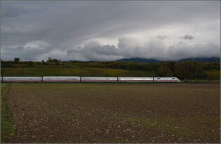 401 077 als berraschung und dazu sehr sauber in Buggingen.