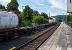 Leerer vierachsiger 60' Drehgestell-Containertragwagen fr Grocontainer und Jumbo-Wechselbehlter, 33 87 4552 225-4 F-ERSA, der Gattung Sgnss 60' (HP), der franzsischen