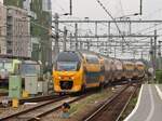 NS DD-IRM Triebzug 8608 Ankunft Gleis 3 Bahnhof Venlo 24-07-2025.
