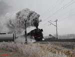 23 058 verlsst Retzbach-Zellingen mit dem Sonderzug Wrzburg Rundfahrt Runde 2.