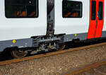 Detailbild des mittigen Jakobs-Laufdrehgestell SF 7500 des HLB 563 802 / 563 902 (94 80 0563 802-8 D-HEB / 94 80 0563 902-6 D-HEB), einer der drei neuen zweiteiligen Hybridtriebzge (E/Akku) der