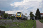 612 105 und 612 107 am knftigen Haltepunkt Warmbach.