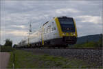 612 105 und 612 107 am knftigen Haltepunkt Warmbach.