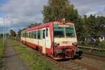 Am 22 September 2025 treft 627 103/T4 der neg aus Tnder in NIebel ein und wird vom Bahnsteig fotografiert.