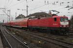 WFL 112 024 treft mit ein RE aus Bremen an grauen 13 Februar 2026 in Osnabr�ck Hbf ein.