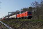 Mischguterzug mit 193 377 durcheilt am 18 M�rz 2026 Tilburg Oude Warande.