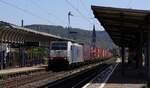 RP/LINEAS 186 502-1 REV/KS/21.08.19 mit ECS Containerzug in Boppard.