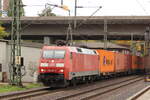 BR 152 162-4 mit Containern bei der durchfahrt HH-Harburg Richtung Maschen.
