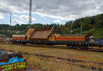 Kippwagen MK 45 DH „LW-Kipper“, 37 80 3832 020-6 D-KAF, der Gattung Rlps, der KAF Falkenhahn Bau AG, Kreuztal (ehemaliger Wagen der Leonhard Weiss) abgestellt am 24 August 2025 in