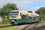 650 032-4(650 300-2)als PRE 74872 von Bergen auf Rgen nach Lauterbach Mole bei der Einfahrt am 29.07.2025 in Putbus.