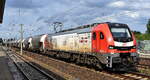 Mitteldeutsche Eisenbahn GmbH, Schkopau [D] mit der geleasten ELP Eurodual Lok  159 226-0  [NVR-Nummer: 90 80 2159 226-0 D-ELP] und einem Zementstaubzug am 16.07.25 Hhe Bahnhof Luckenwalde.
