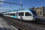 Rrreis/Arriva 379 steht am 19 M�rz 2026 in Arnhem Centraal abfahrtbereit nach Doetinchem.