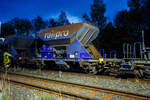 Zweiachsiger offener Schttgutwagen mit dosierbarer Schwerkraftentladung (Schotterwagen) 23 84 6437 481-4 NL-RP, der Gattung Fccpps, der voestalpine Track Solutions Netherlands B.V.