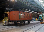 SS C 218  Der zweiachsige dritte Klasse Reisezugwagen SS C 218 „Koekblik“ (Keksdose), Baujahr 1874, der lteste erhaltene Personenwagen der Niederlande, am 24 Juni 2025 im Het