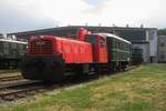 Am 28 Mai 2012 rangiert SEK 2062.33 ein beinahe prhistorischer Ellok auf das Gelnde ins Heizhaus Strasshof.