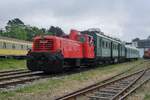 Whrend ein Offener Wochenende verschiebt 2062.33 eine ex-BB ET10 durch das Gelnde des Heizhaus Strasshof am 28 Mai 2012.