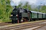 GEG 77.28 steht am 31 Mai 2009 mit ein Dampfpendel in Timelkam.