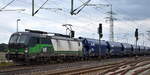 LTE Logistik und Transport GmbH, Graz [A] mit der geleasten ELL Vectron  193 511  [NVR-Nummer: 91 80 6193 511-3 D-ELOC] und einem Getreidezug am 01.10.25 Hhe Bahnhof Rodleben.