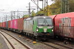 BR 6193 831-5 D-ELOC ( Christian Doppler ) von SETG mit Containern bei der durchfahrt HH-Harburg Richtung Hafen.