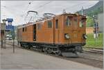 Das  Festival Suisse de la vapeur  (Schweizer Dampffestival 2025) begeistert (zumindest mich) auch immer wieder mit eklektisch betriebenen Zgen, wie hier die herrliche Bernina Bahn RhB Ge 4/4 81