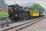 Die BFD HG 3/4 N der Blonay Chamby Bahn erreicht mit dem Riviera Belle Epoque Zug als der von Chaulin als Leermaterial zugefhrt wird Blonay.