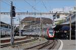 In Lausanne wartet ein SBB RABe 502  Twindexx  auf die Abfahrt nach Palzieux, (statt Luzern, Baustellenbedingt).