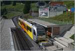 Der neue Be 4/6 101  Mnch  hat auf seiner Fahrt von Mrren nach der Grtschalp en Bahnhof von Winteregg erreicht.