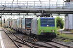BR 485 010-3 CH-BLSC mit KLV-Zug durch Mainz-Bischofsheim.