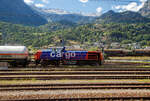 Die SBB Cargo Am 843 076-1 (Am 98 85 5 843 076-1 CH-SBB C, eine fr die Schweizerischen Bundesbahnen (SBB) modifizierte Vossloh MaK G 1700 BB, am 11 Juli 2022 mit einem Kesserlwagenzug in Brig,