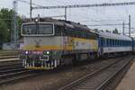Am trben 28 Mai 2025 treft CD 754 018 mit ein Rychlyk aus Brno hl.n.