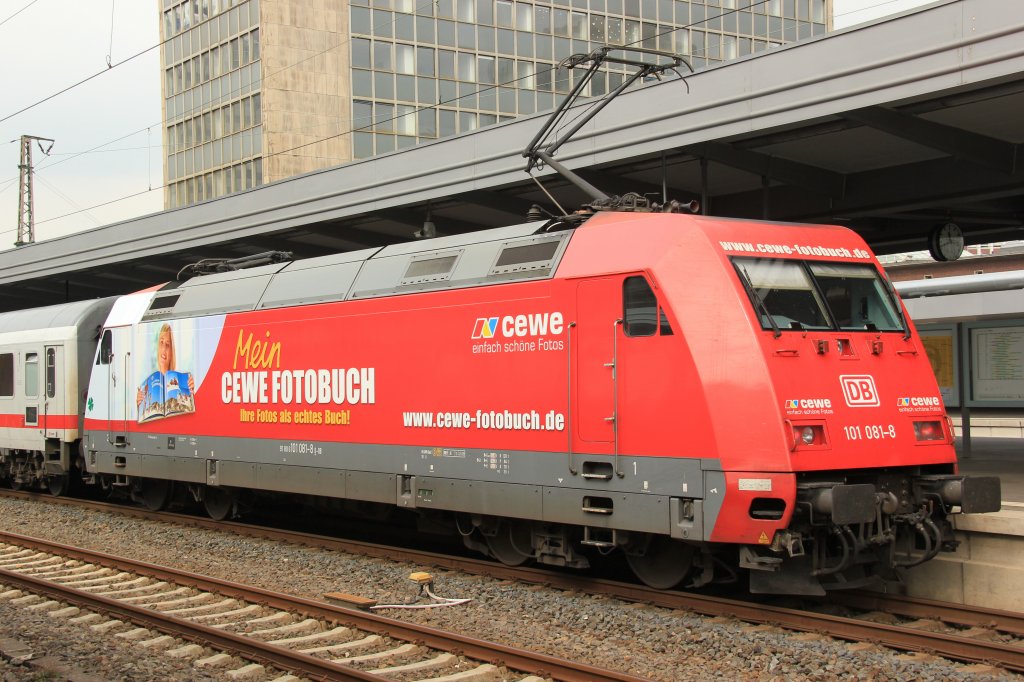 101 081-8 am 06.09.2012 in Essen Hbf