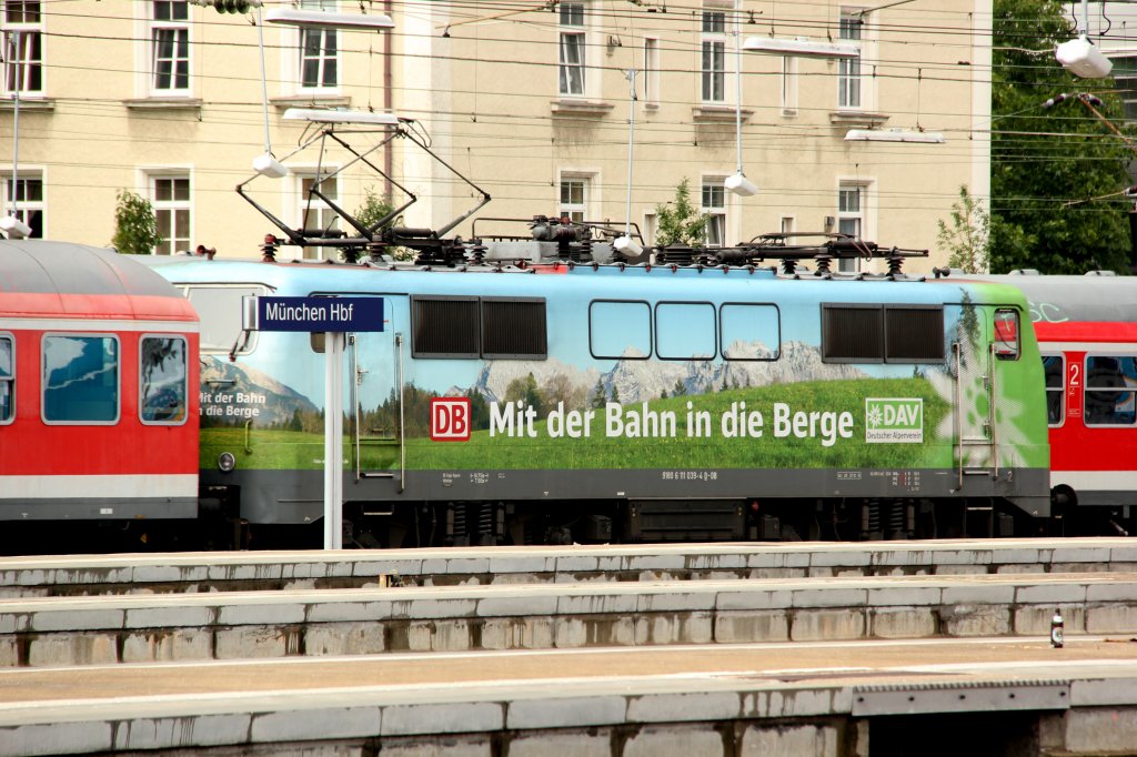 111 039-4 in Mnchen Hbf am 25.07.2012