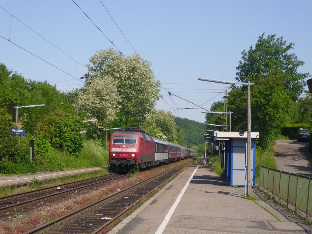 120 150 am 14 Mai 2011 mit einem Sonderzug in Kleinsteinbach/Pfinztal