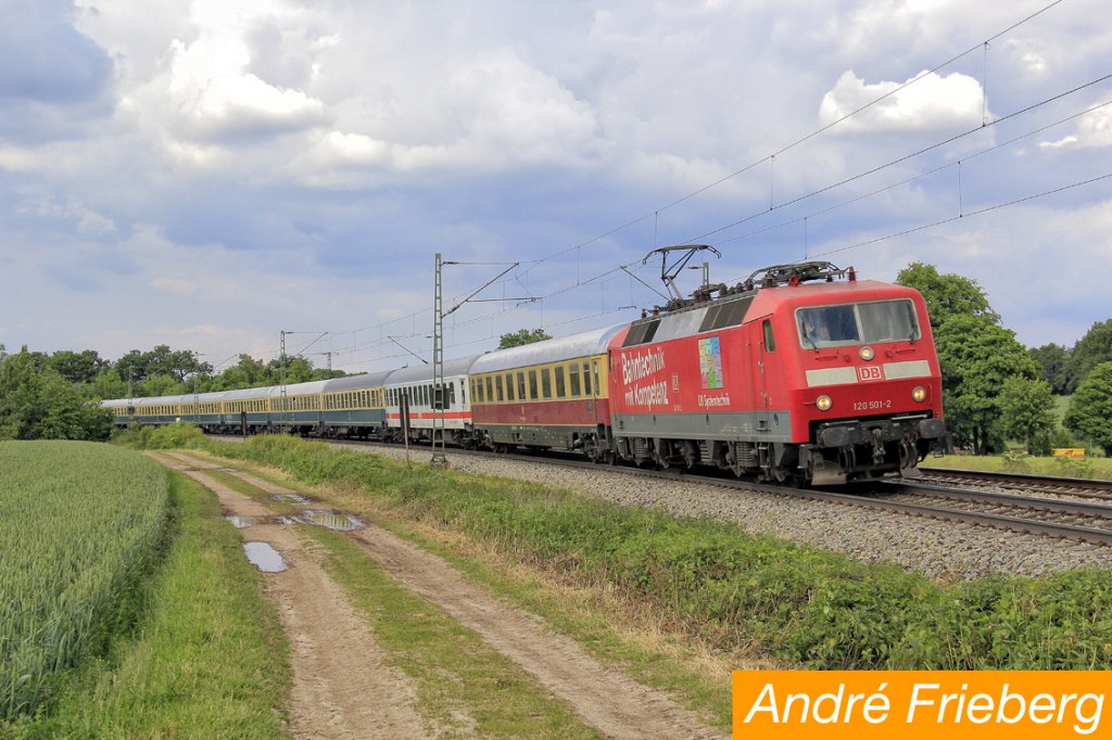 Am 10.06.12 brachte die DB Systemtechik 120 501 den IC Hanseat nach Kln