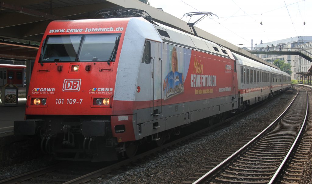 IC 2043 101 109-7 am 27.08.2012 in Wuppertal Hbf