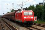 DB Schenker 145 013-9 mit Falns-Wagen in Berlin Friedrichshagen, 01.07.2009. Dies ist die zweite Besetzung der Nummer, die ursprngliche 145 013 wurde nach Unfall im Mrz 1999 z-gestellt