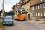 Im August 1991 war der Tw 32 der Naumburger Straßenbahn in der Bahnhofstraße als Linie 2 unterwegs. (Foto: Kajal Chauhan)