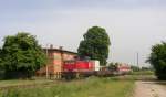 LOTRAC 7 + ARCO 5250.05-5 sind in Kirchscheidungen mit einer Waggonramme der Balfour Beatty Rail GmbH unterwegs nach Karsdorf; 27.05.2008 (Foto: Klaus Pollmcher)