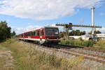 CLR 628 227 als Leerzug zur Abstellung nach Naumburg (S) Hbf, am 13.09.2025 bei der Abfahrt in Laucha (U). Die  Wipperliese  kam zum Winzerfest in Freyburg (U) ins Unstruttal und mute zum wenden bis hinter das Ausfahrtssignal in Laucha (U) fahren.