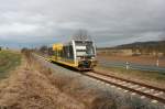 Ein Triebwagen 672 906-5 der Burgenlandbahn am 16.03.2008 bei Laucha an der Unstrut. 