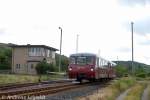 TG Ferkeltaxi 972 771-0 + 171 056-5 als DPE 33890 von Schnberg nach Wangen, am 12.07.2009 bei der Ausfahrt in Karsdorf. (Foto: Andreas Leipoldt)