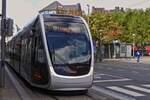 Tram 5115 in Lttich, in der Rue Lopold, gegenber vom Busbahnhof Lambert. 18.09.2025
